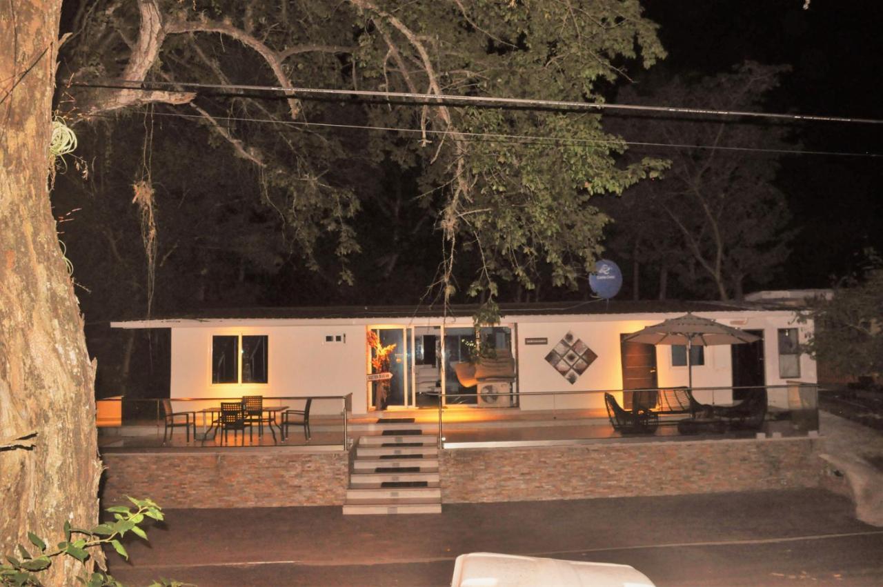 Bed and Breakfast La Romantica Contadora Island Экстерьер фото