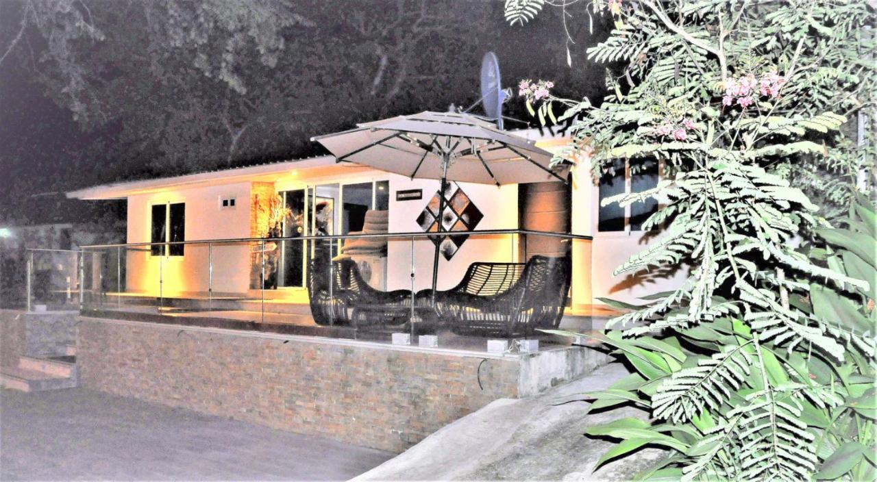 Bed and Breakfast La Romantica Contadora Island Экстерьер фото
